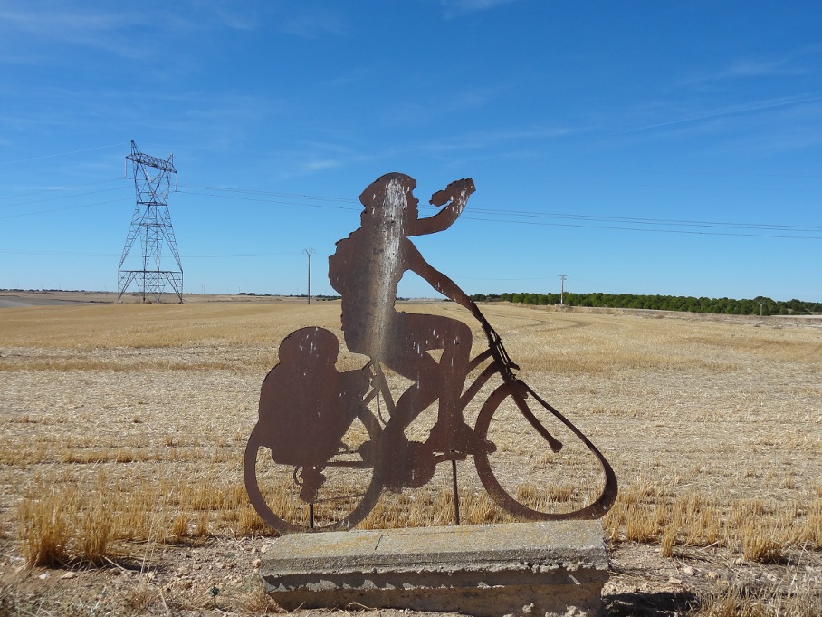 скульптура велосипедиста